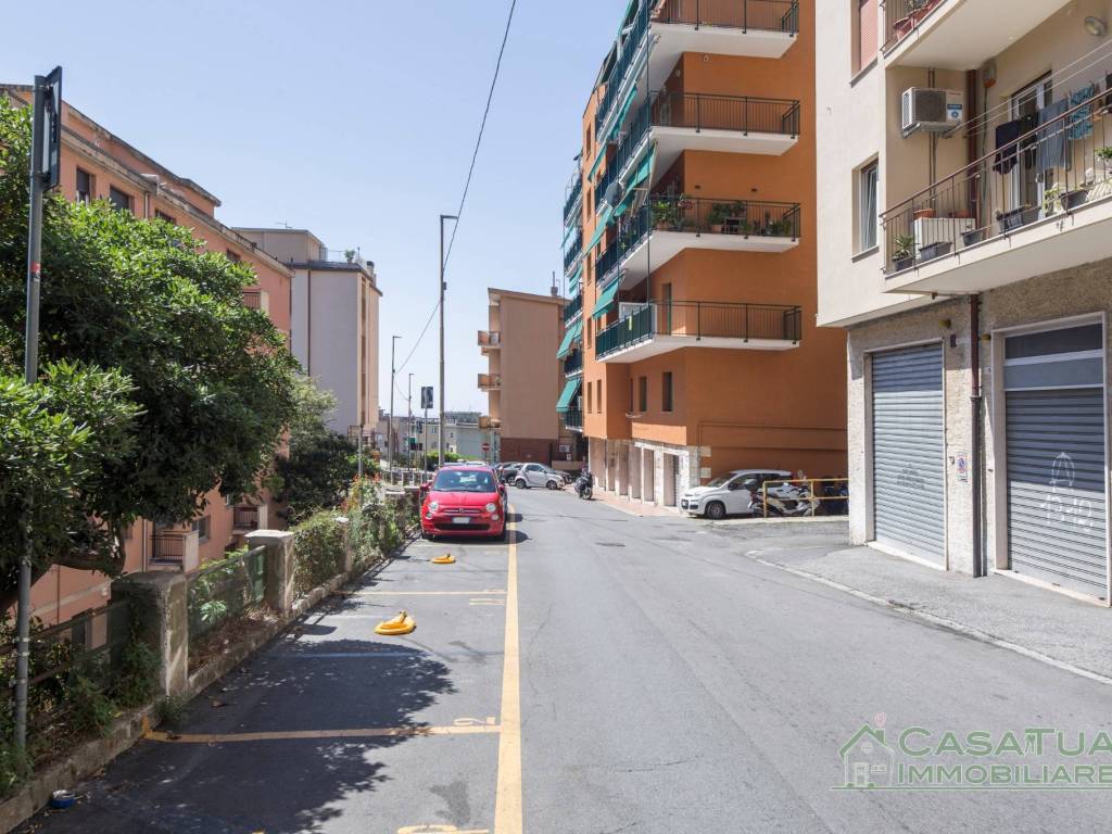 Appartamento a Genova in Via Aurelio Robino - Foto 2