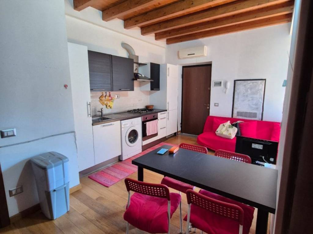 Appartamento a Pavia in Via Lomonaco ,27 - Foto 3