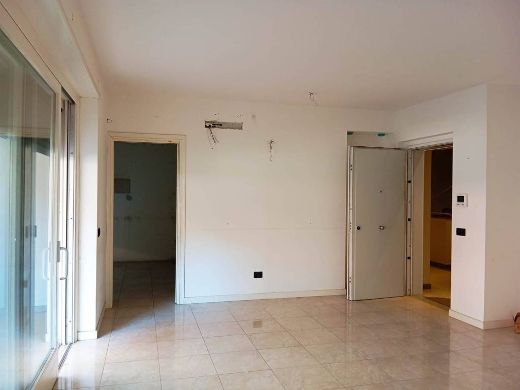 Appartamento a Terni in Via Romagnosi - Foto 3