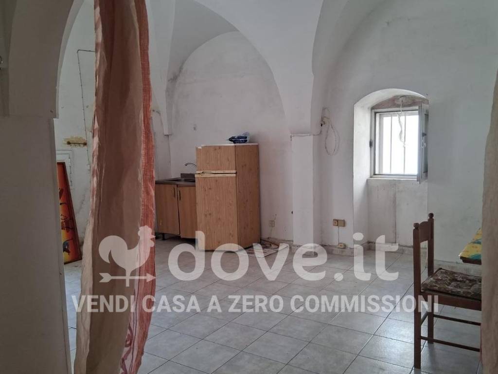 Villa a Ceglie messapica in Piazza Umberto I - Foto 3