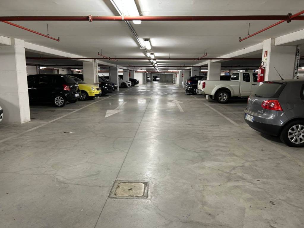 Box / garage a Trieste in Via della Tesa - Foto 4