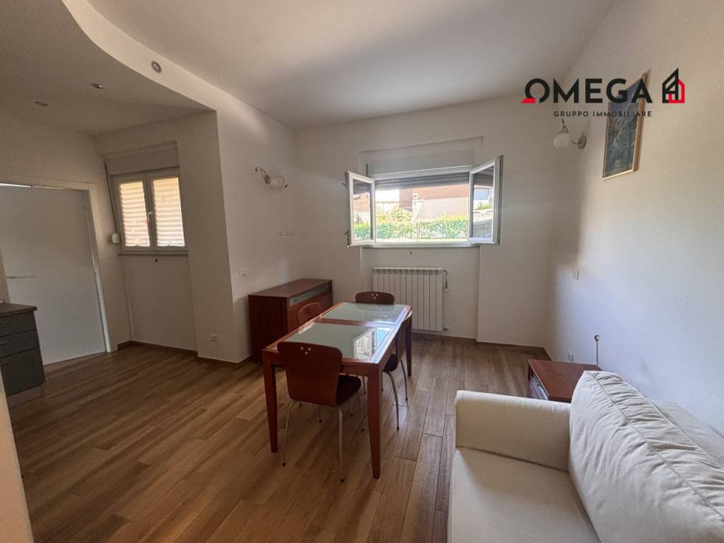 Appartamento a Trieste in Via del Carpineto 10/4 - Foto 5