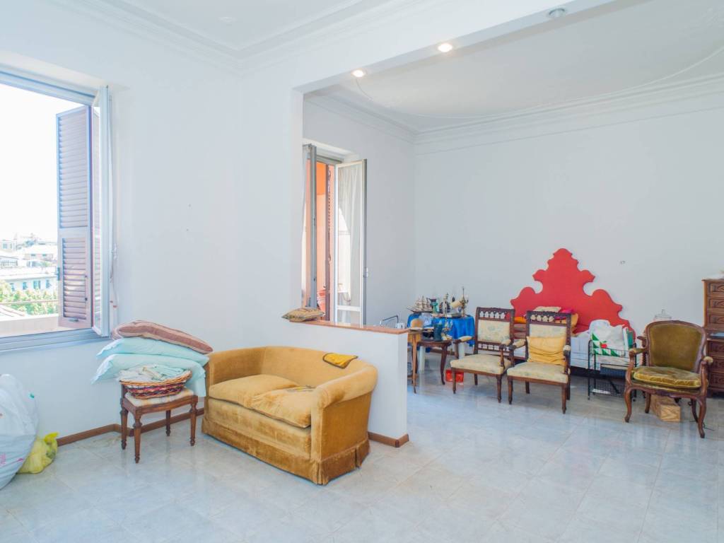 Appartamento a Genova in Corso Magenta - Foto 2