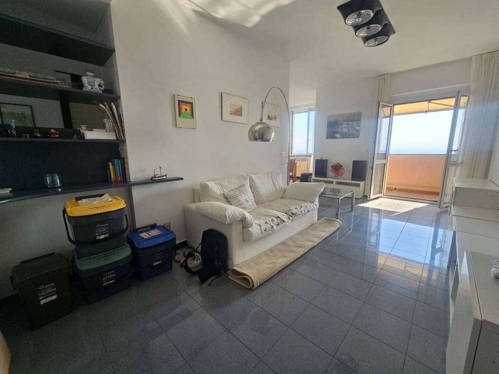 Appartamento a Genova in Via Pietro Nenni - Foto 4
