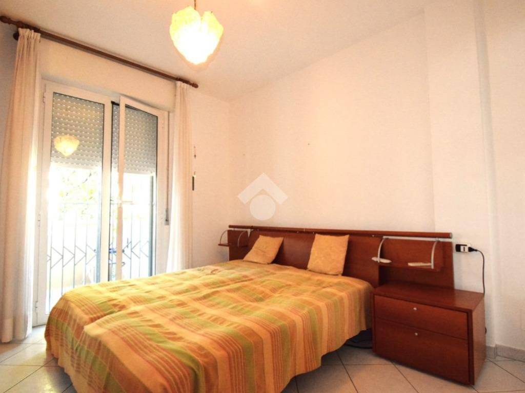 Appartamento a Riccione in Viale Giovanni Paisiello, 9 - Foto 2
