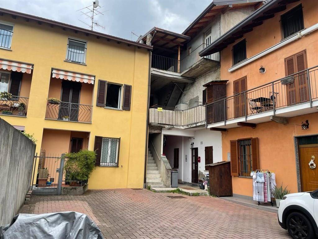 Appartamento a Varese in Via Carlo Poerio, 13 - Foto 2