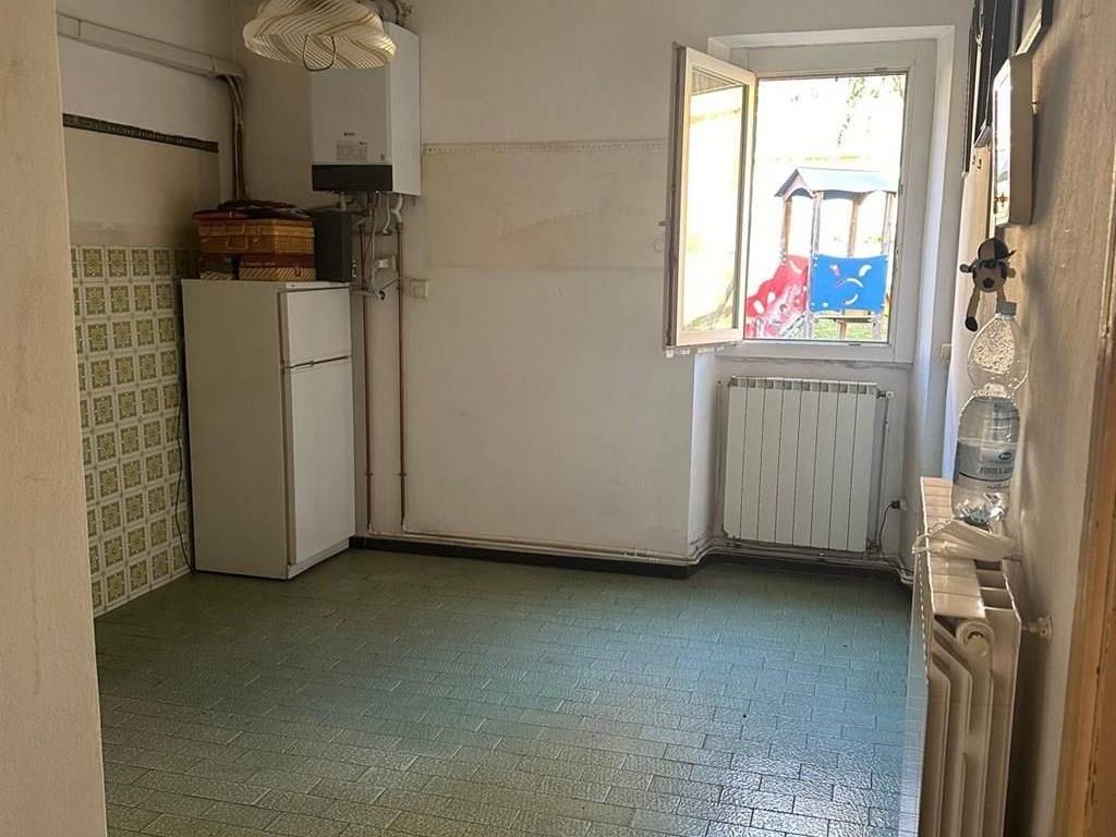 Appartamento a Varese in Via Carlo Poerio, 13 - Foto 4