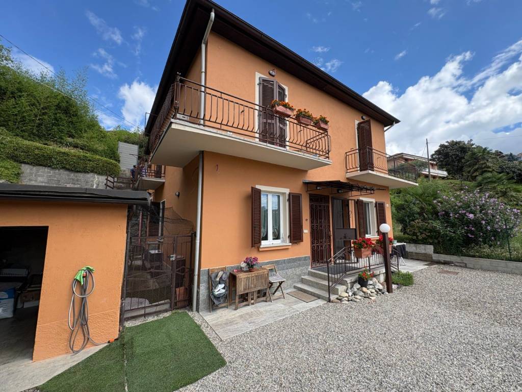 Villa a Verbania in Via Malpensata - Foto 2