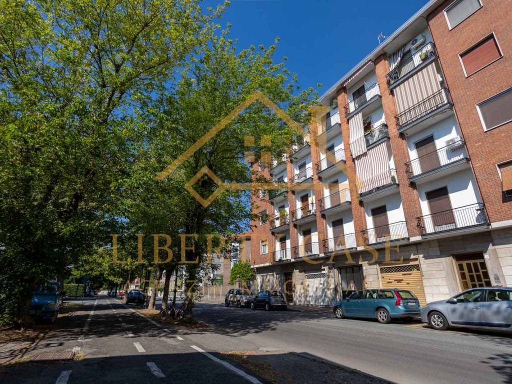 Appartamento a Vercelli in Corso Alessandro Salamano, 23 - Foto 2