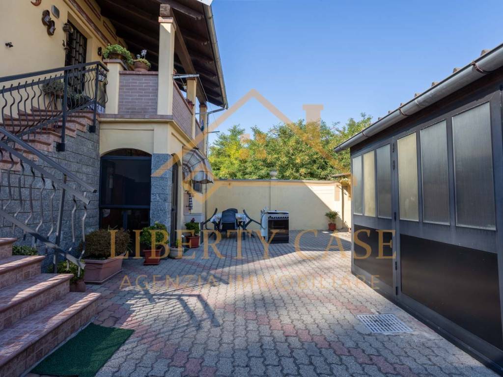 Villa a Vercelli in Via Carlo Costa, 18 - Foto 5