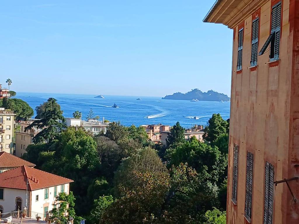Appartamento a Rapallo in Via Privata Montuoro - Foto 2