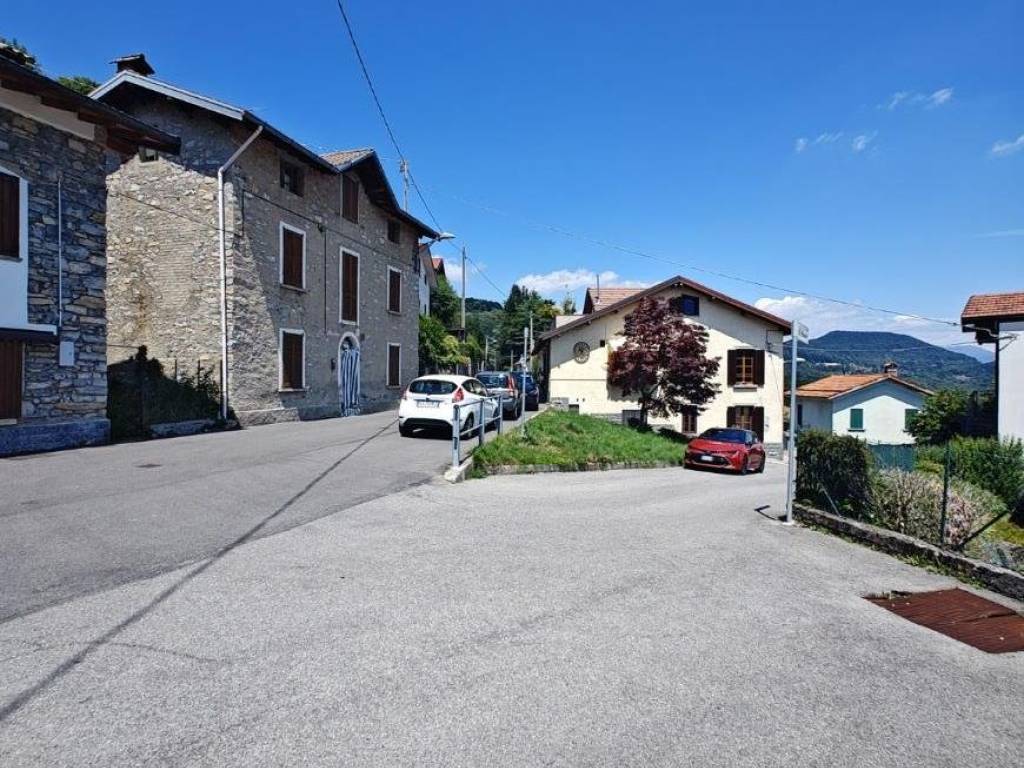Casa indipendente a Alta valle intelvi in Via Nazario Sauro, 17 - Foto 5
