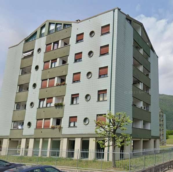Appartamento a Erba in Via Giacomo Leopardi - Foto 2