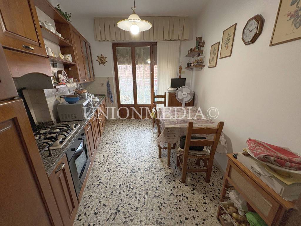 Appartamento a Sarzana in Via Porta Parma, 12 - Foto 2