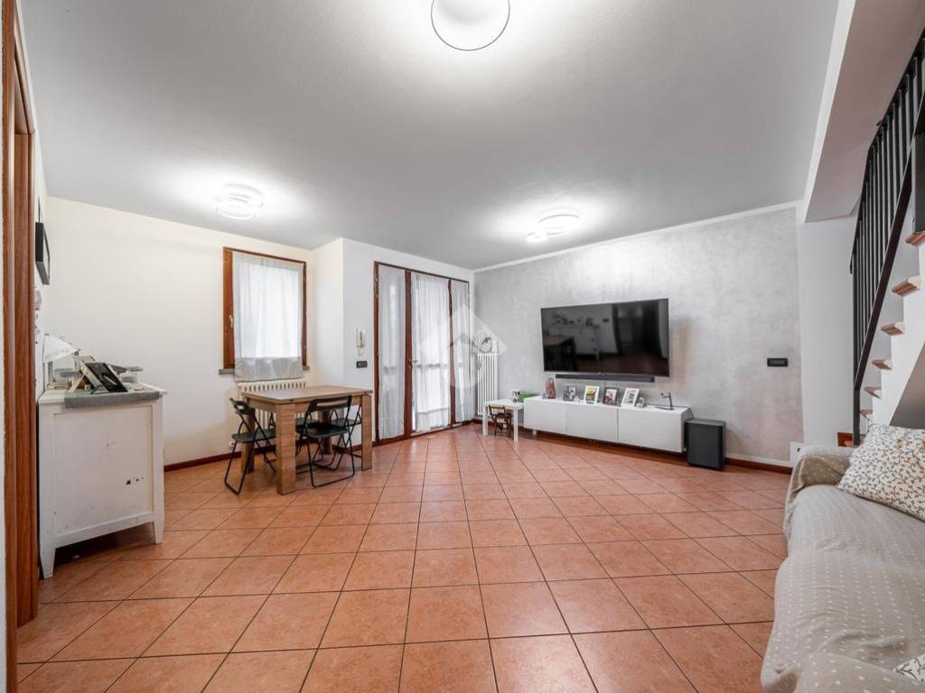 Appartamento a Rubiera in Via Emilia Est - Foto 3
