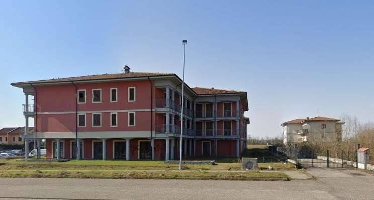Palazzo / stabile a Bornasco in Via Ugo Foscolo - Foto 2