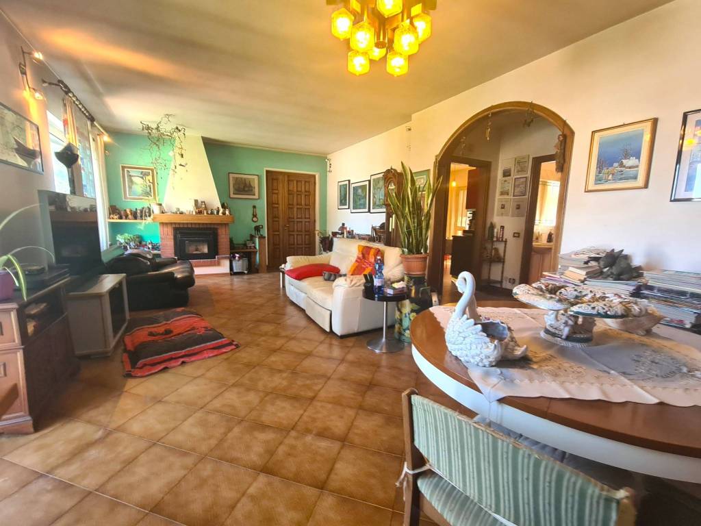 Villa a Cisano sul neva in Località Martinetto - Foto 4