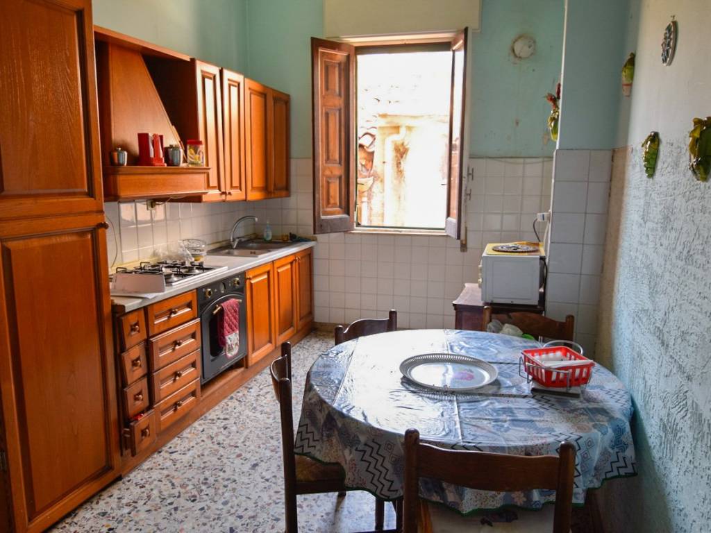 Appartamento a Calatabiano in Via Giuseppe Garibaldi, 2 - Foto 5