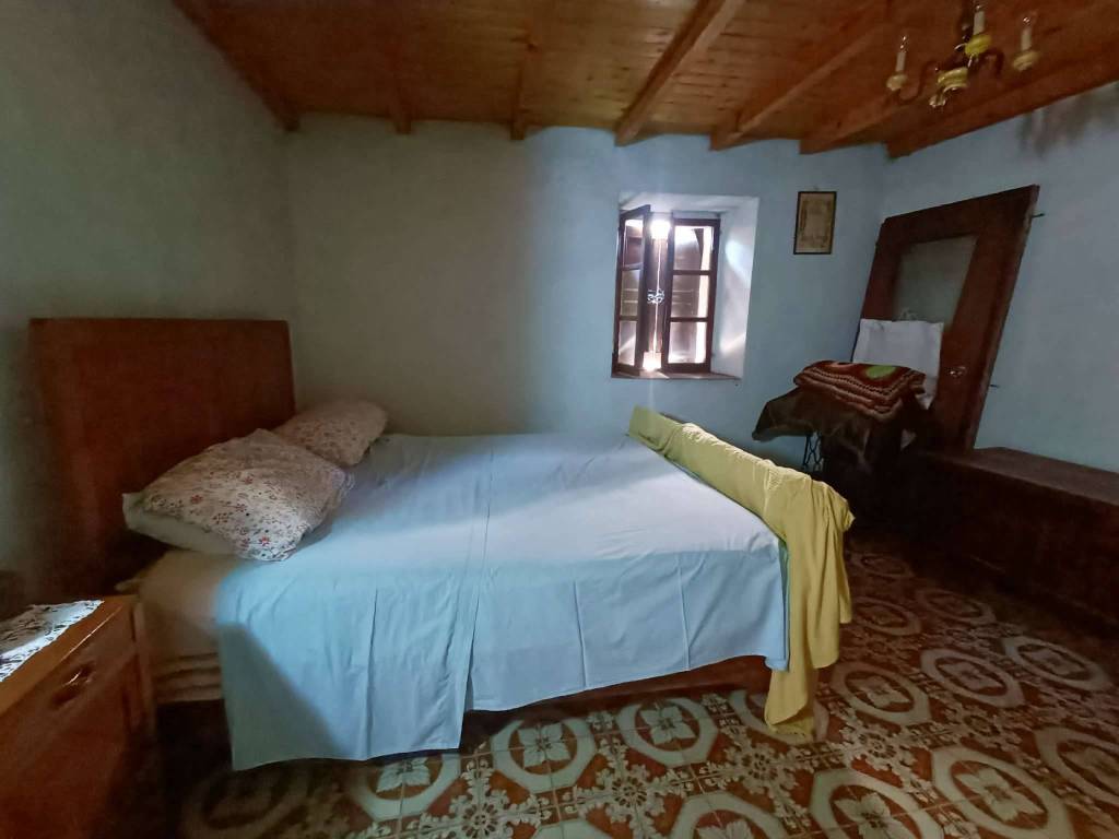 Casa indipendente a Vetto in via Caiola 6 - Foto 4