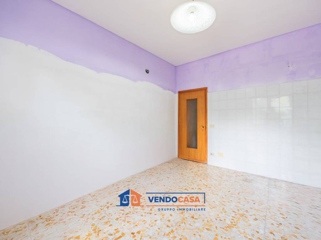 Appartamento a Albenga in Via Tiziano, 21 - Foto 3