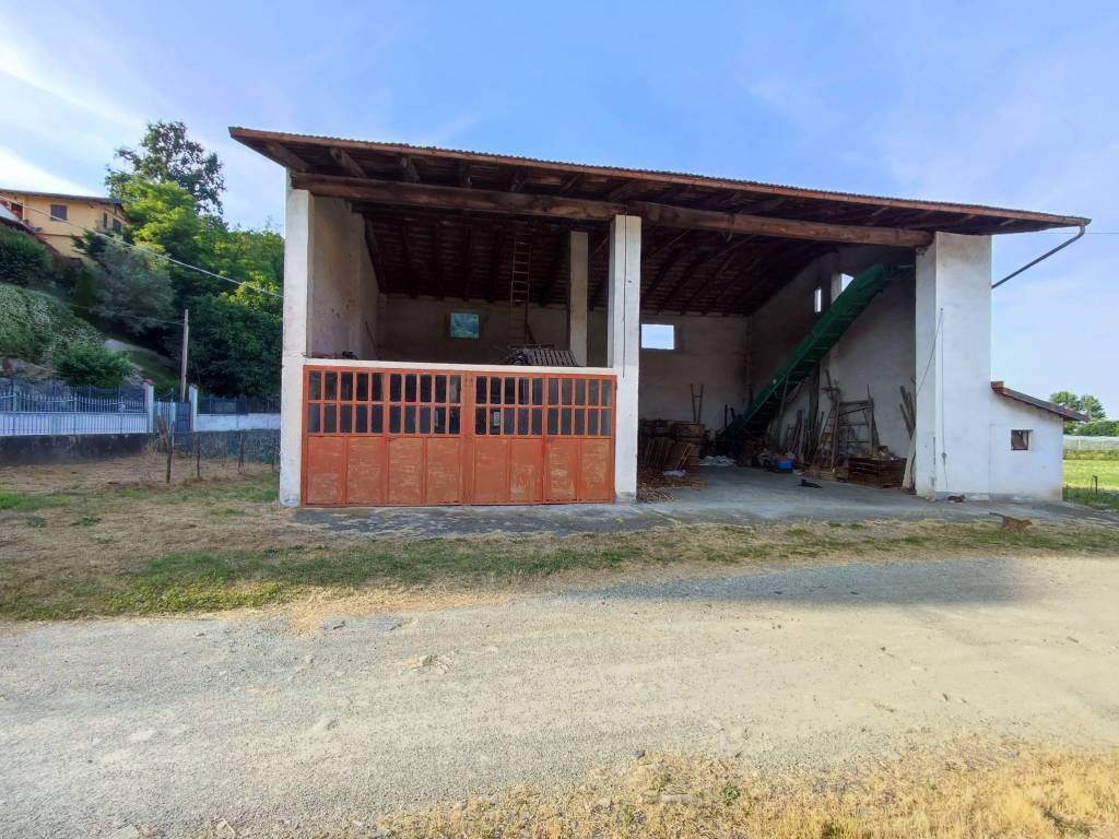 Immobile a Revello in Via Vecchia della Valle, 26 - Foto 2