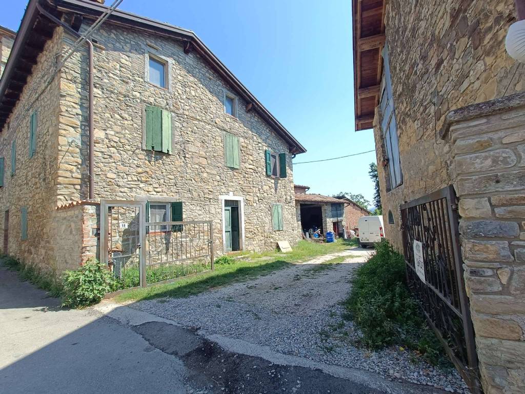 Rustico / casale a Neviano degli arduini - Foto 2