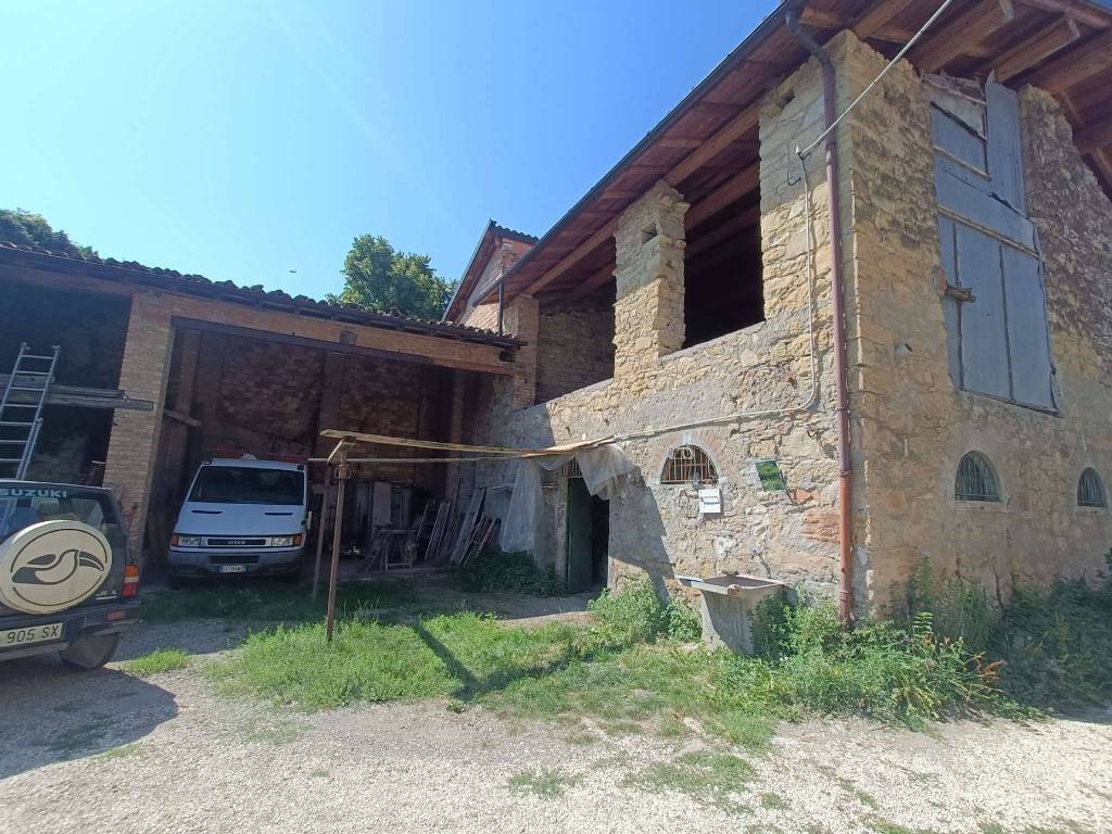 Rustico / casale a Neviano degli arduini - Foto 4