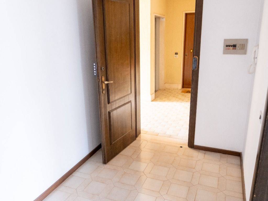 Appartamento a Carbonia in Via Dalmazia, 43 - Foto 4
