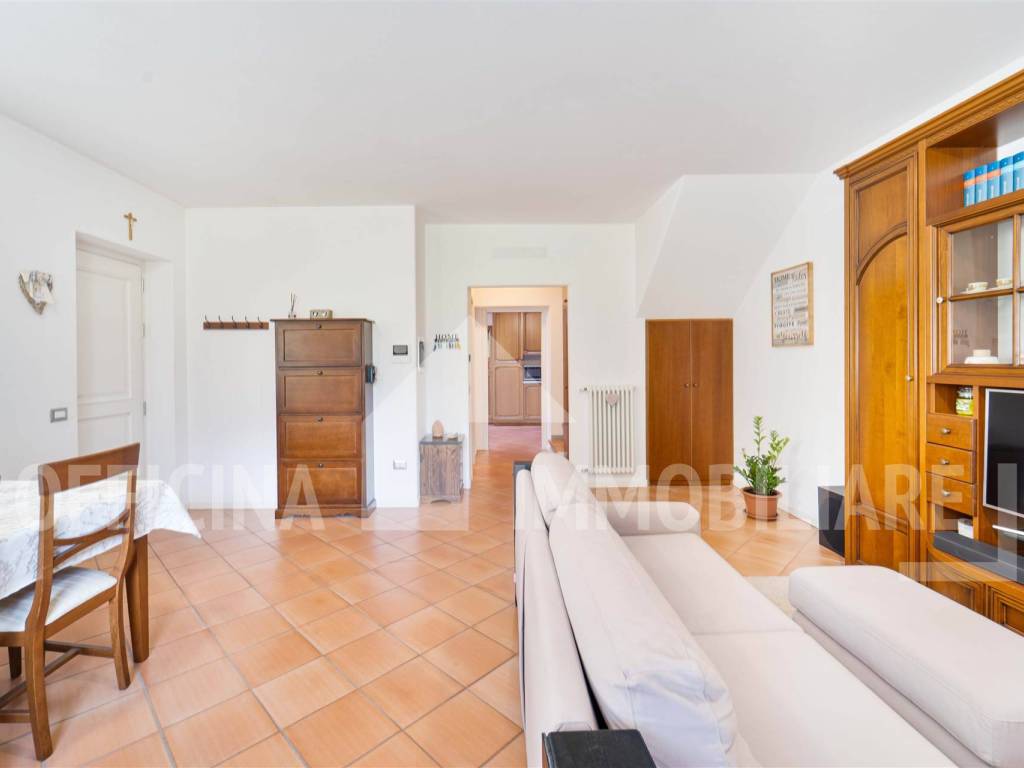 Villa a Novate mezzola in Via Delle Vigne - Foto 5