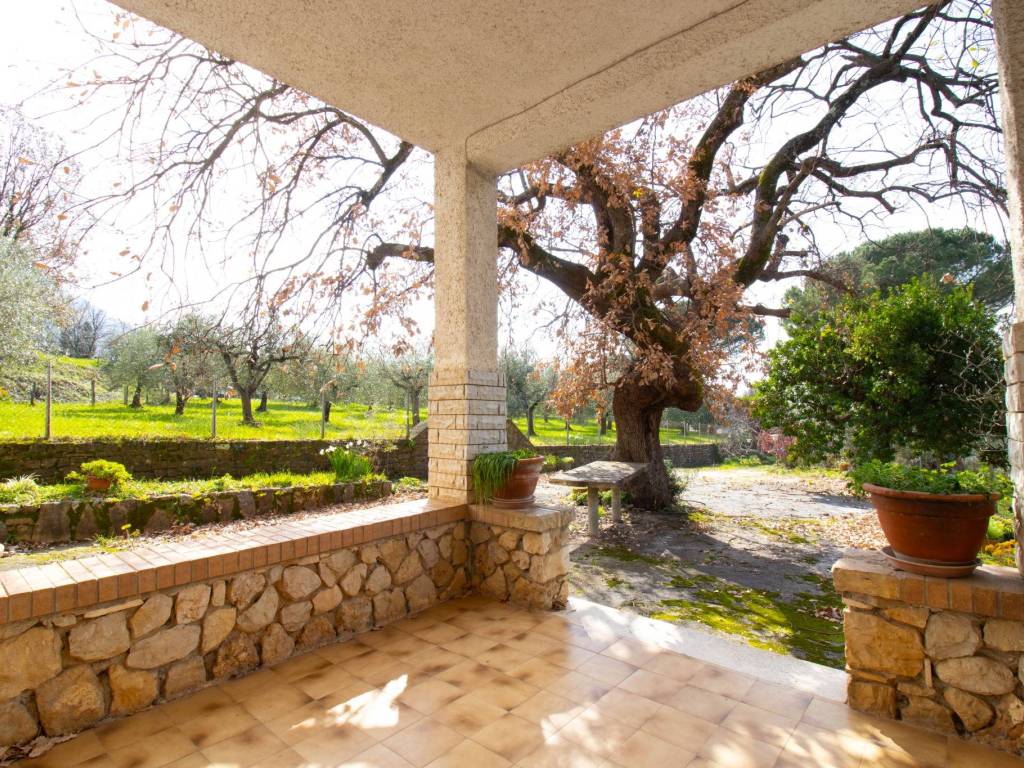 Villa a Maenza in Strada Statale Carpinetana - Foto 2