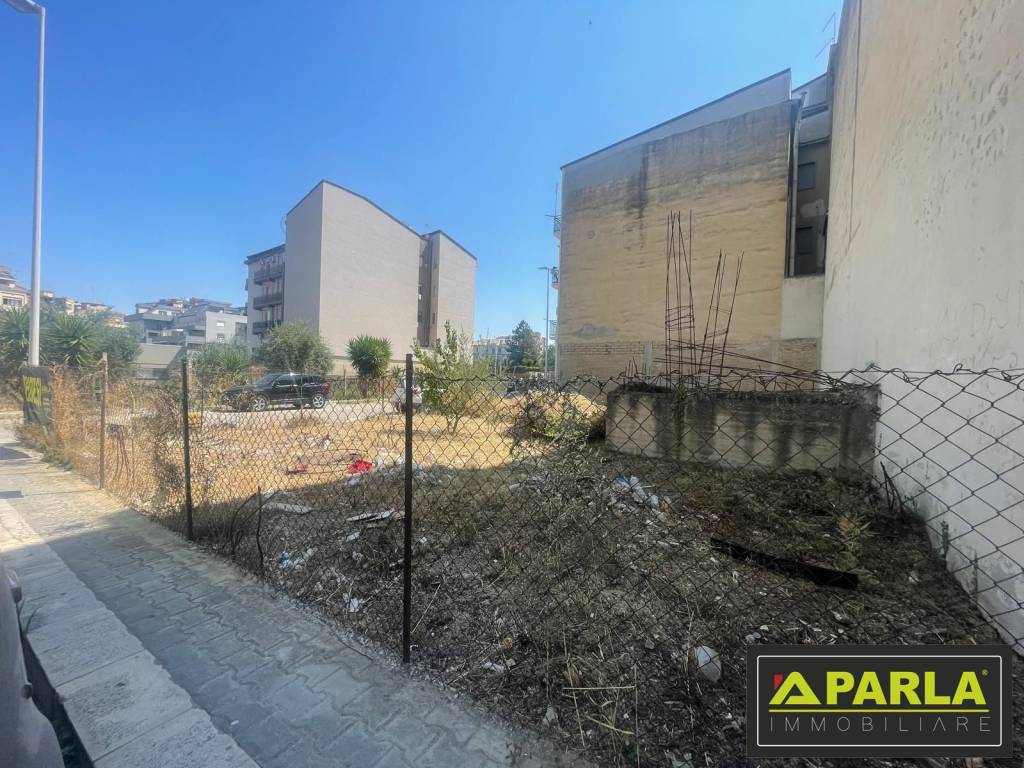 Terreno a Canicattì in Via Socrate - Foto 4