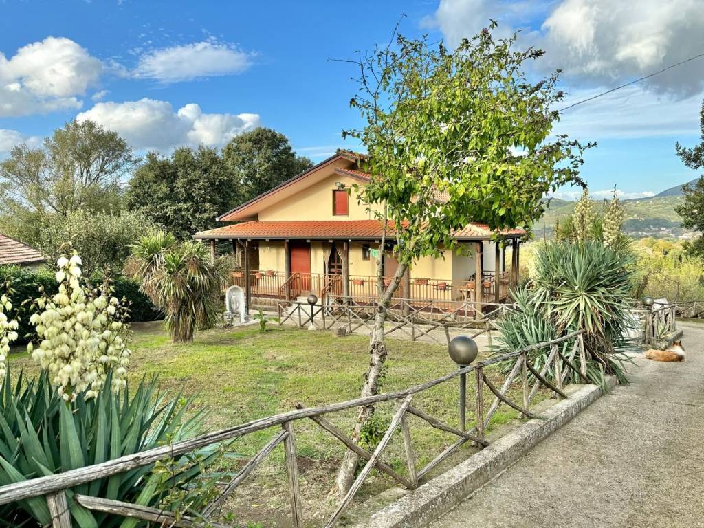 Villa a Aiello del sabato in Contrada Paparani - Foto 3