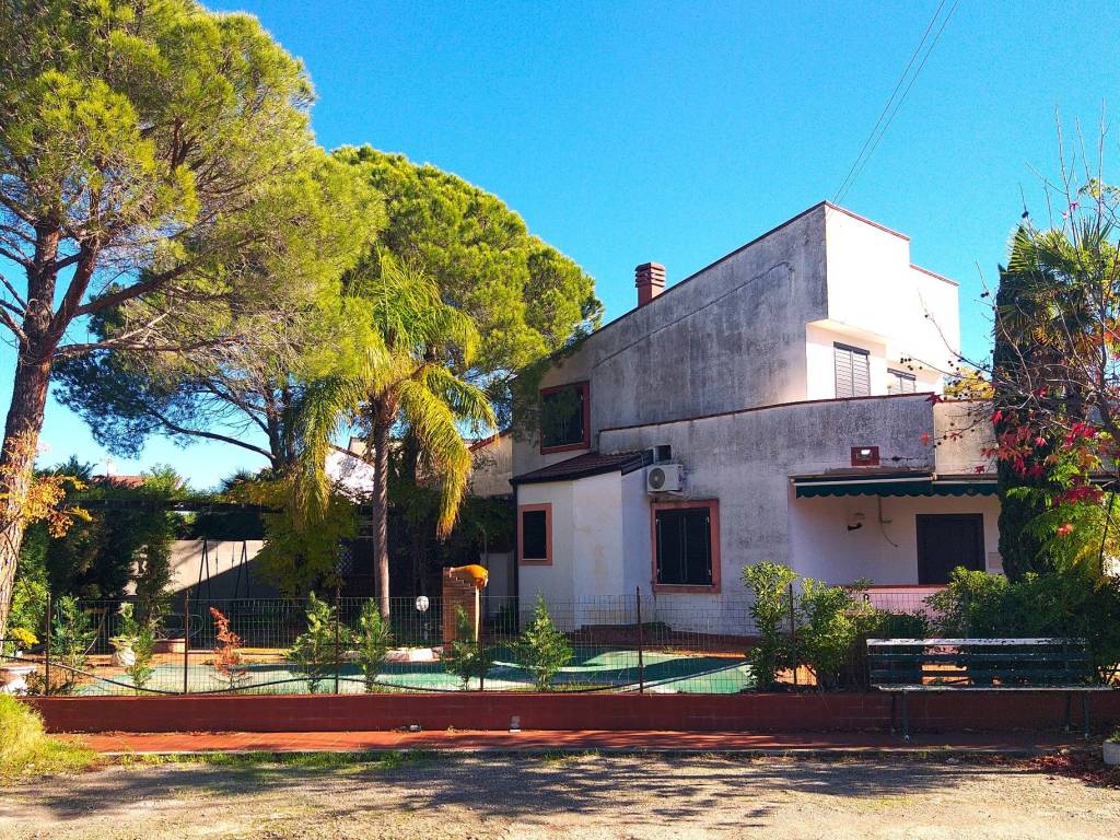 Villa a Cassano all'ionio in Via Giacinto Siri, 3 - Foto 3