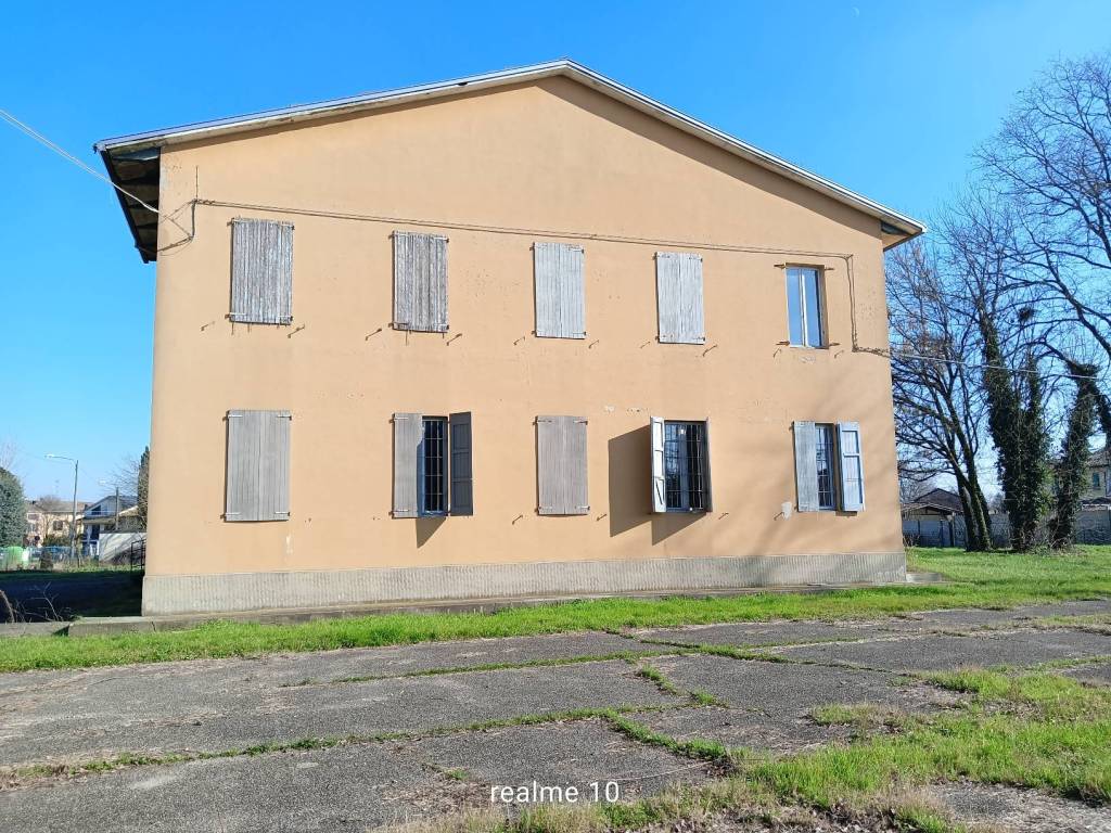 Palazzo / stabile a Sorbolo mezzani in Via Sandro Pertini, 12 - Foto 2