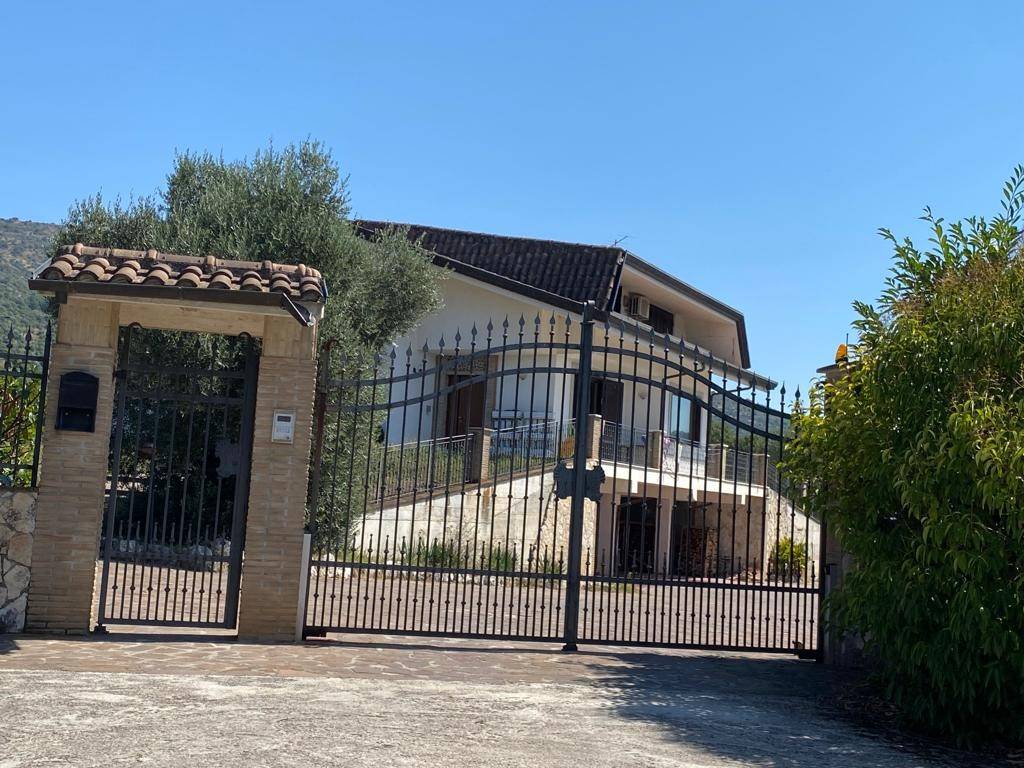 Villa a Ferentino in Via Scattuccio Cotarda - Foto 3
