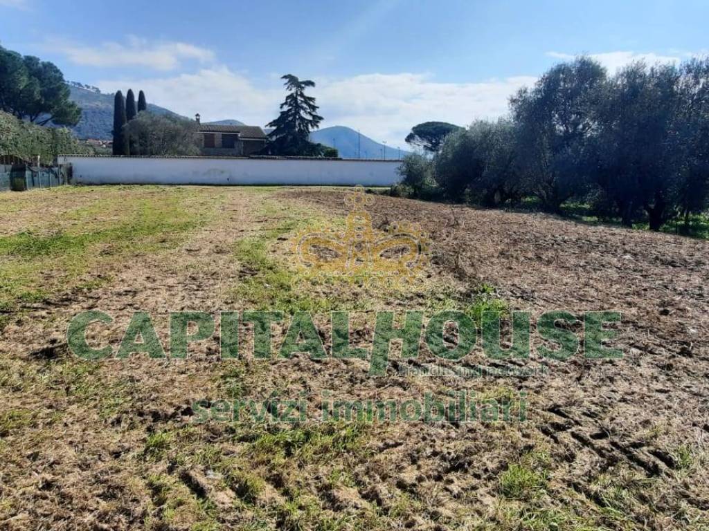 Terreno a Caserta in Via Francesco De Renzis - Foto 3