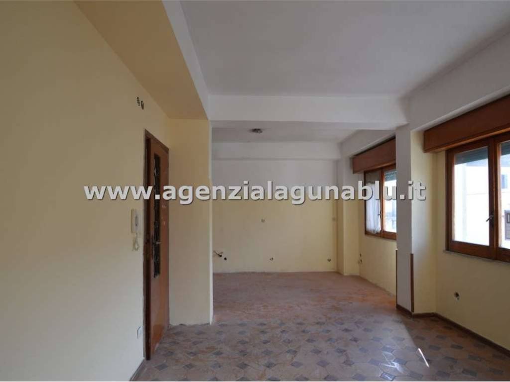 Palazzo / stabile a Mazara del vallo in Corso Vittorio Veneto - Foto 3