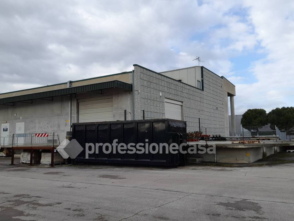 Immobile a Civitanova marche in Via E.Mattei, 99 - Foto 3