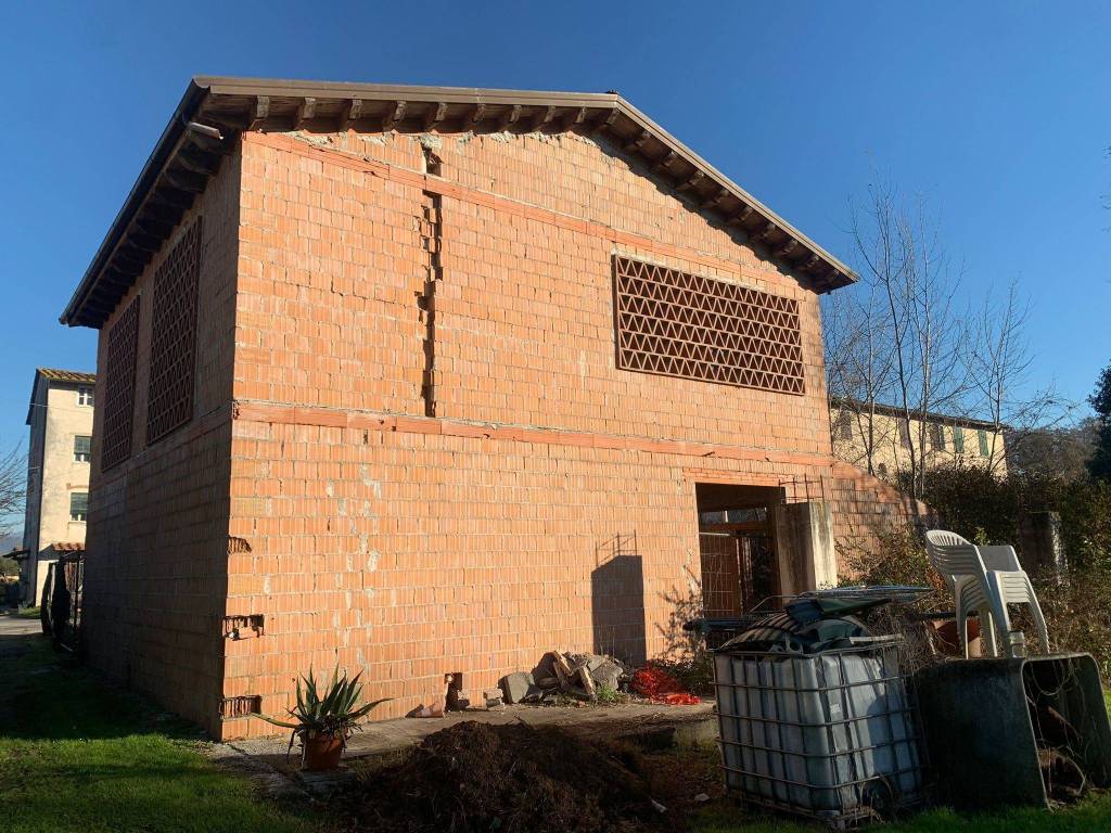 Villa a Lucca in via sercambi, 60 - Foto 2