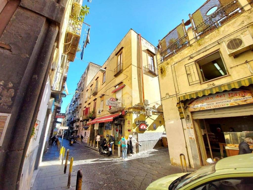 Appartamento a Napoli in Vico S. Gennaro a Materdei - Foto 2