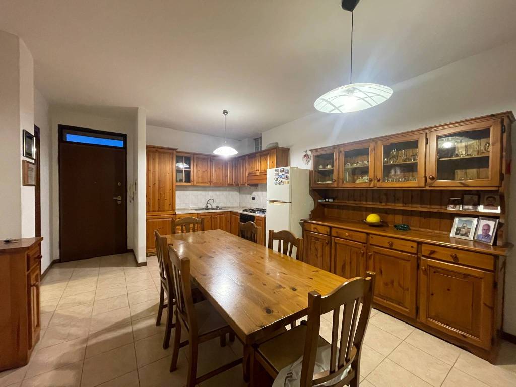 Appartamento a Legnago in Piazzetta G. Carducci, 1 - Foto 2