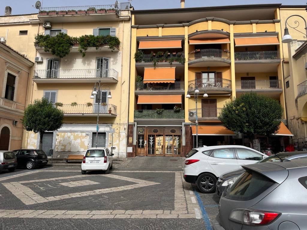 Box / garage a Maddaloni in Piazza Vittoria - Foto 3