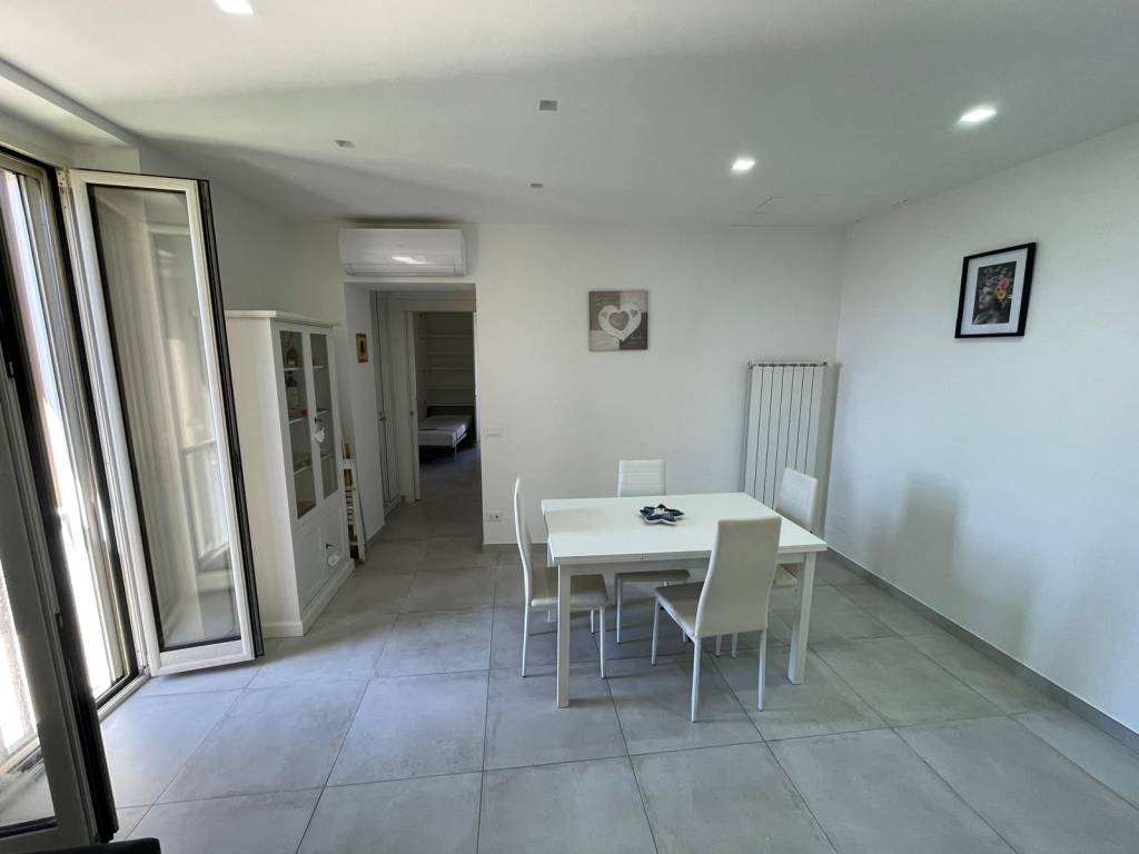 Appartamento a Sperlonga in Via Cristoforo Colombo - Foto 2