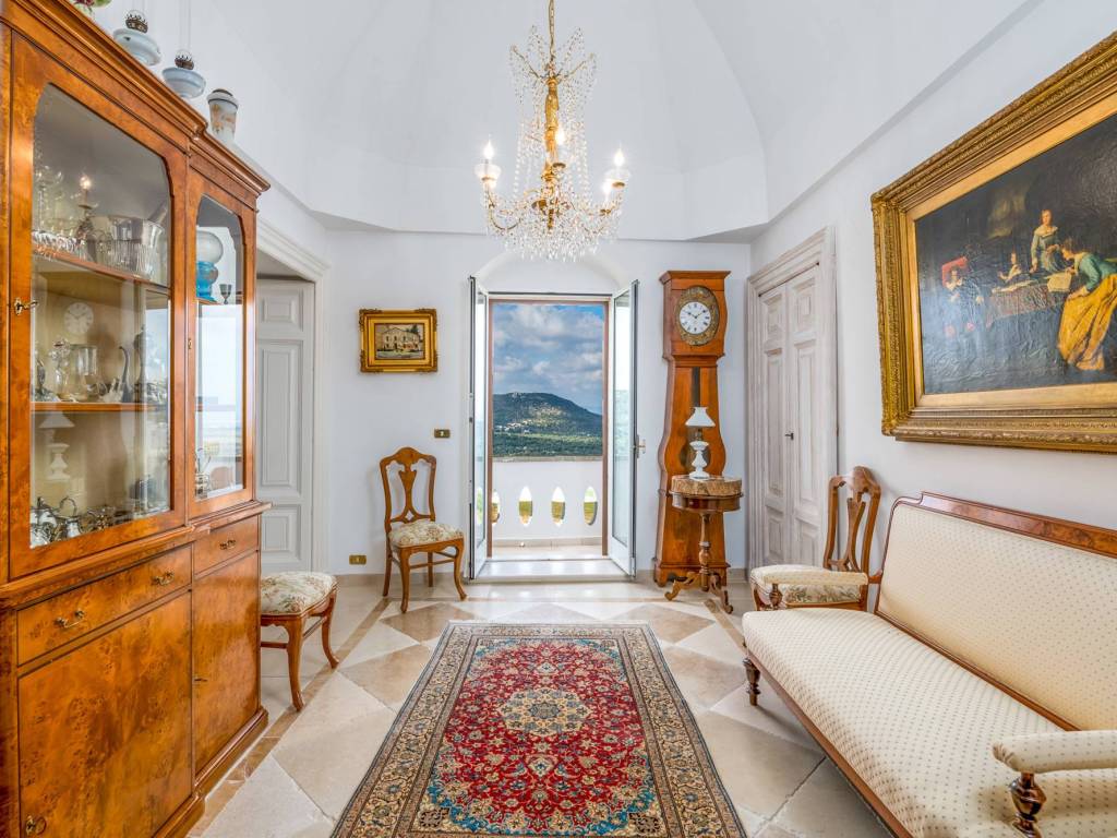 Palazzo / stabile a Ostuni in Via Gaspare Petrarolo - Foto 2