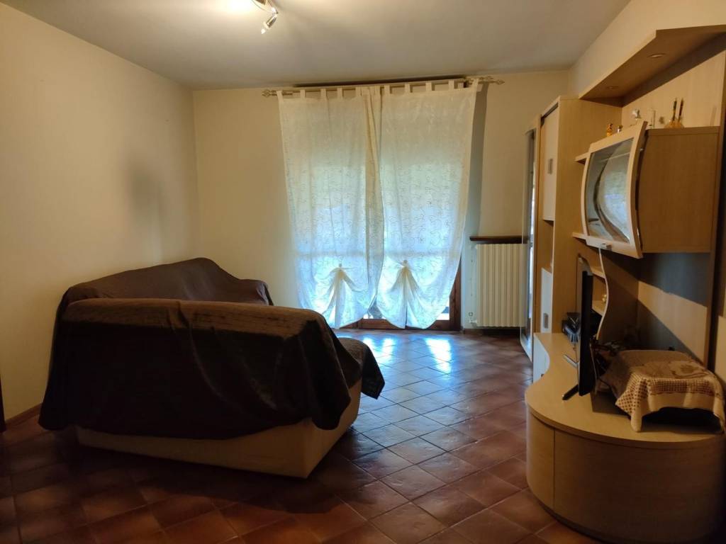 Appartamento a Trinità in Via Salmour, 46 - Foto 4