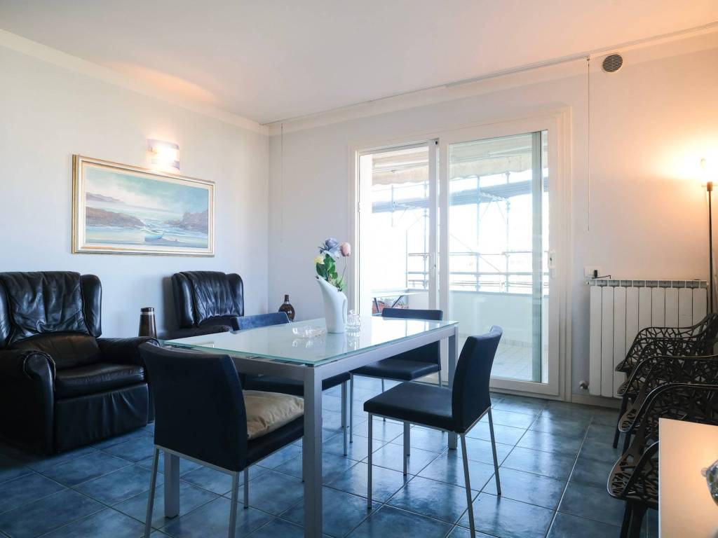 Appartamento a Cattolica in Viale Giosuè Carducci, 153 - Foto 4