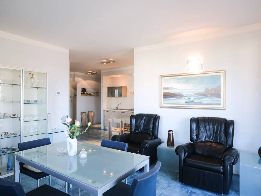 Appartamento a Cattolica in Viale Giosuè Carducci, 153 - Foto 5