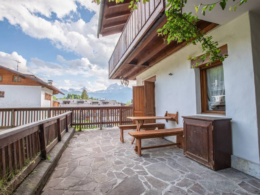 Appartamento a Cortina d'ampezzo in Località Alverà - Foto 2