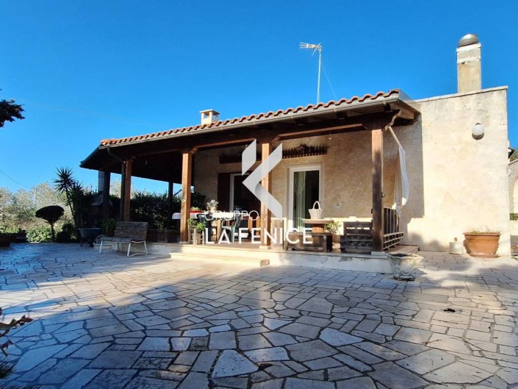 Villa a Locorotondo in contrada Laureto - Foto 3