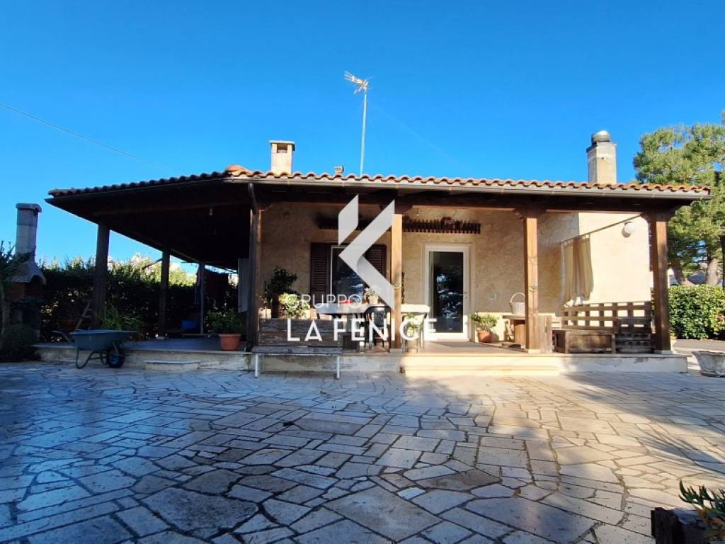 Villa a Locorotondo in contrada Laureto - Foto 4